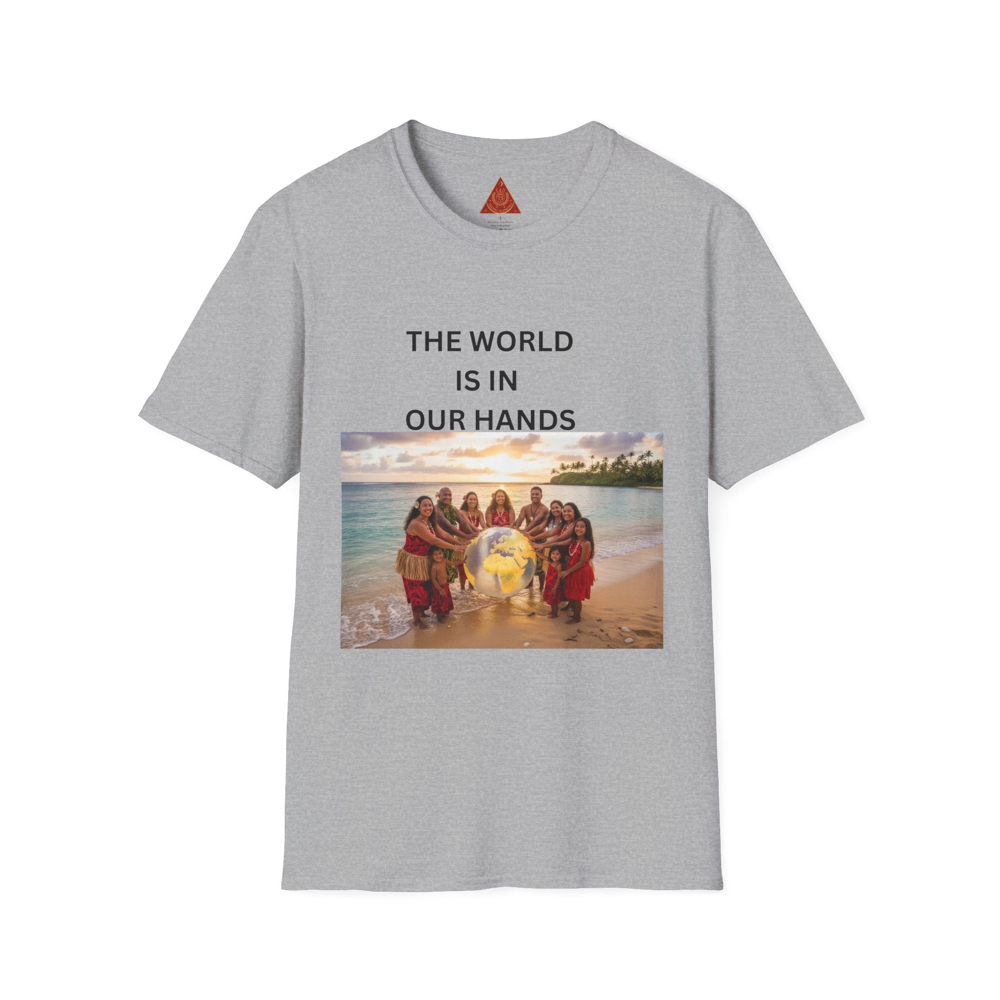 Trono Supremo { Contemporary | T-Shirt — “The World Is In Our Hands” Inspirational Beach Photo Tee