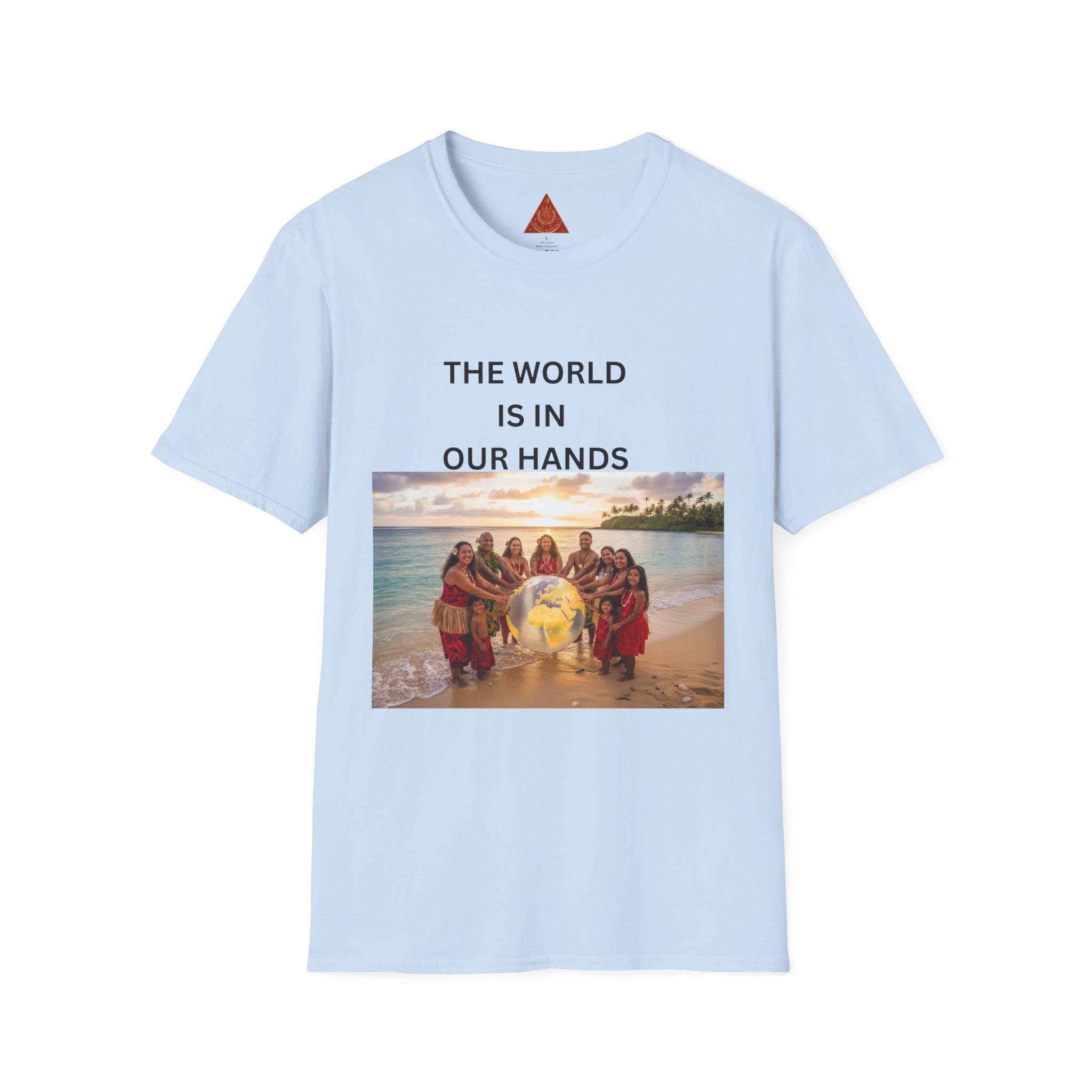 Trono Supremo { Contemporary | T-Shirt — “The World Is In Our Hands” Inspirational Beach Photo Tee