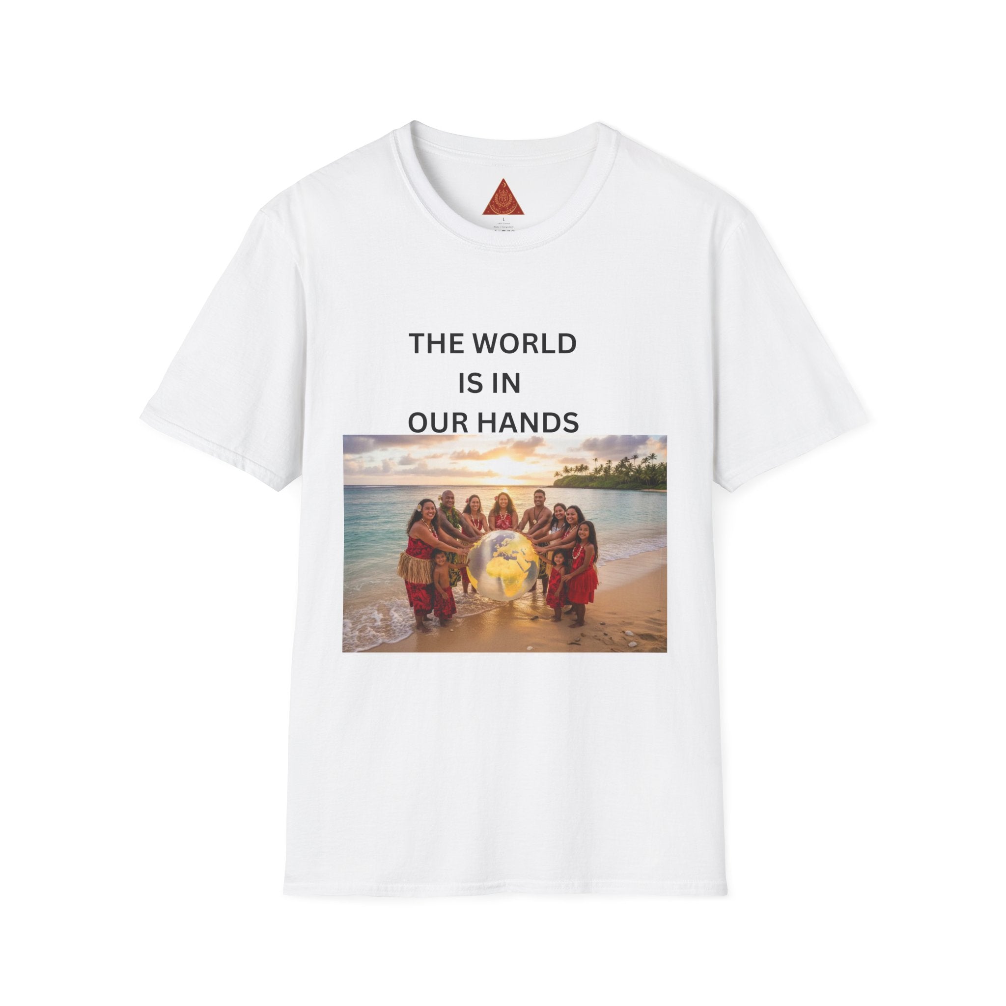 Trono Supremo { Contemporary | T-Shirt — “The World Is In Our Hands” Inspirational Beach Photo Tee