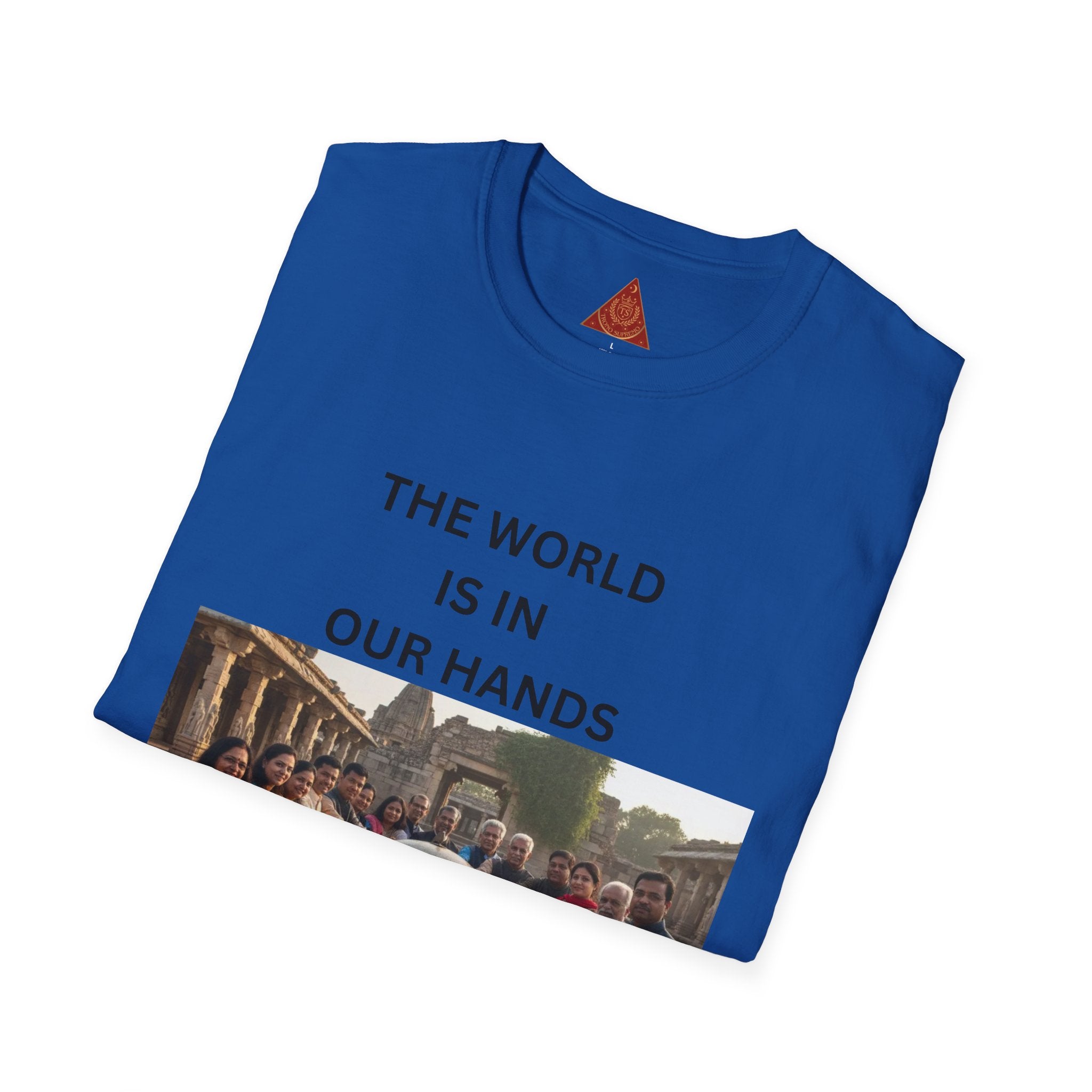Trono Supremo | Contemporary | The World Is In Our Hands T-Shirt