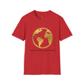 Trono Supremo | Camiseta Peace Globe — Camiseta "El Mundo Necesita Más Paz" con Tierra Dorada