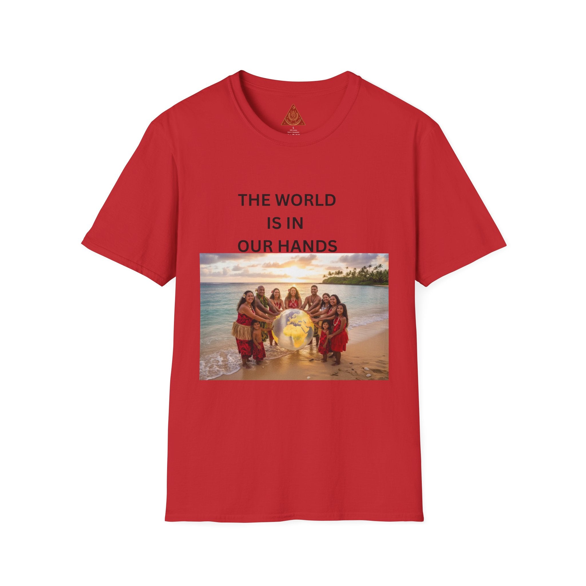 Trono Supremo { Contemporary | T-Shirt — “The World Is In Our Hands” Inspirational Beach Photo Tee