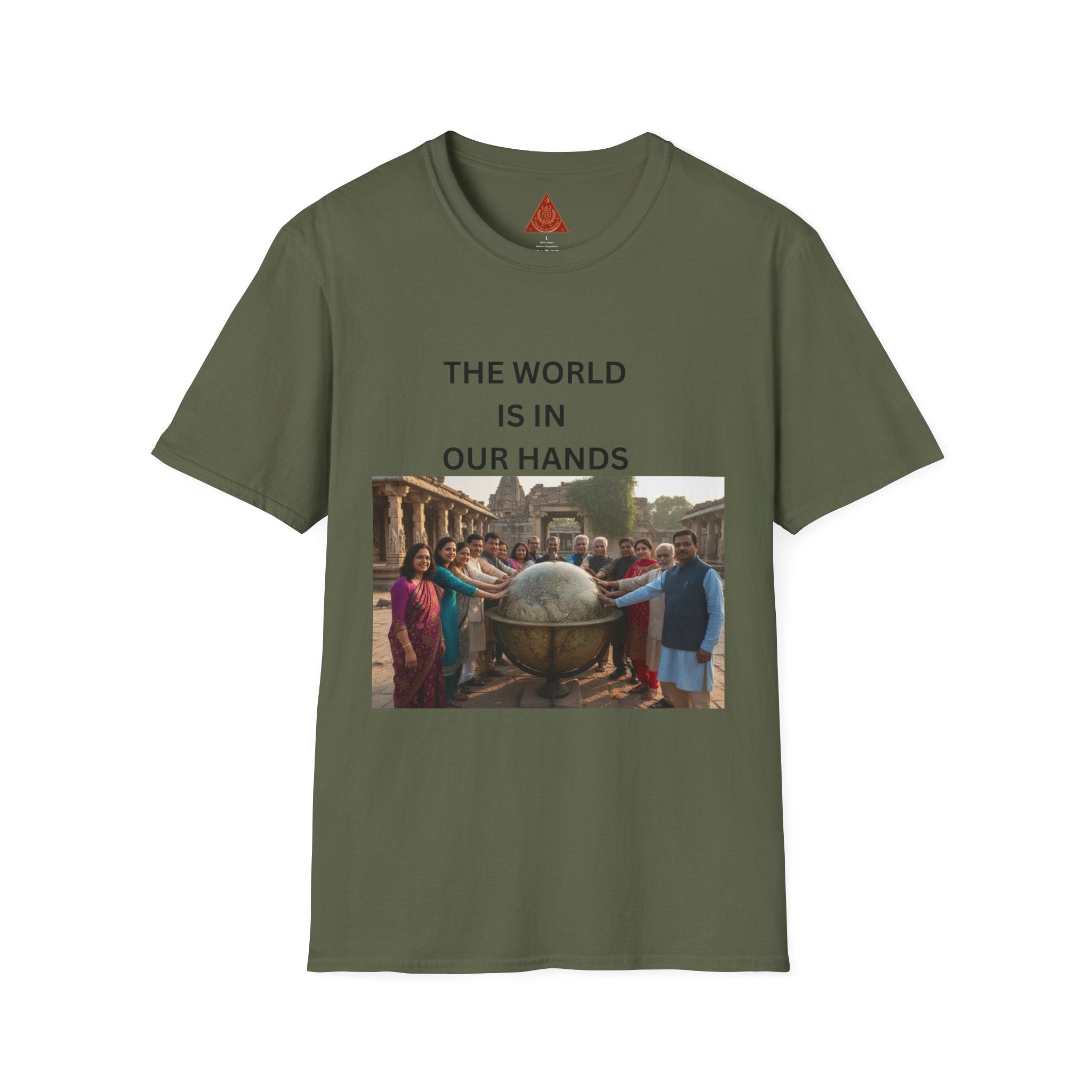 Trono Supremo | Contemporary | The World Is In Our Hands T-Shirt