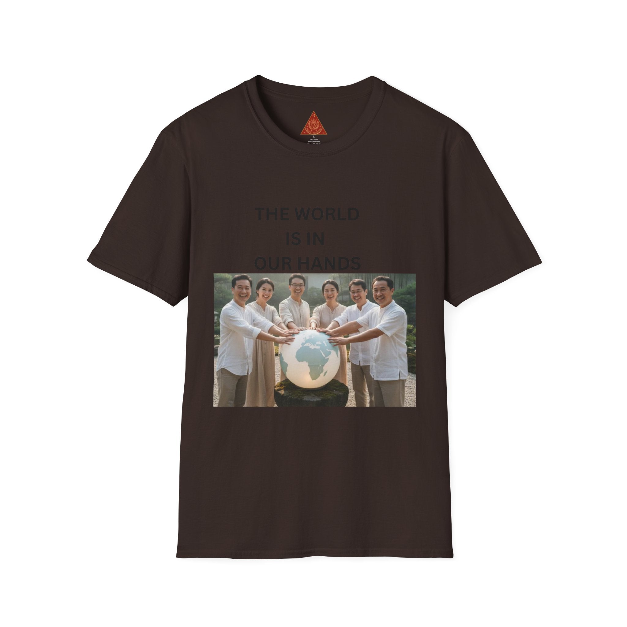 Trono Supremo | Contemporary | The World Is In Our Hands T-Shirt