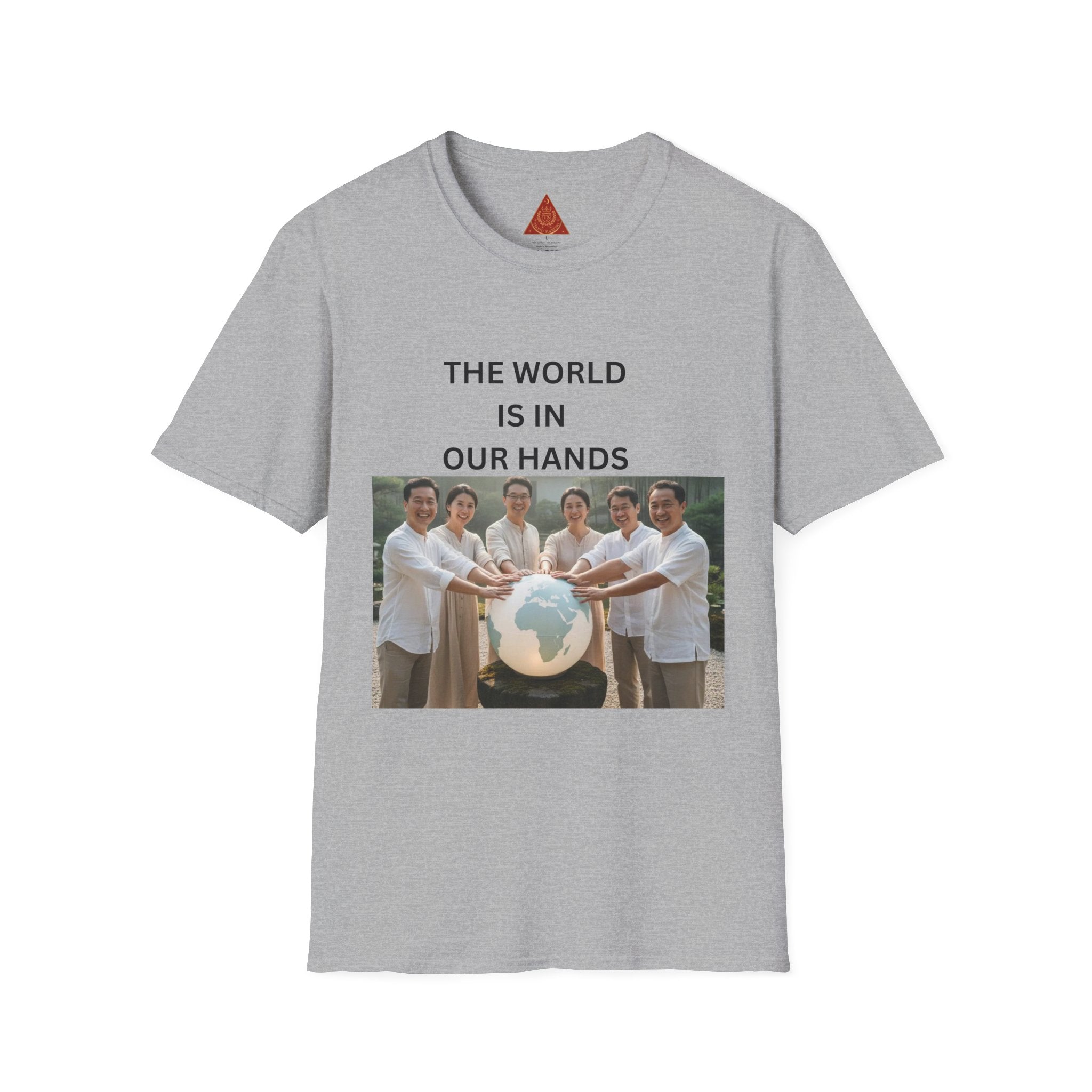 Trono Supremo | Contemporary | The World Is In Our Hands T-Shirt