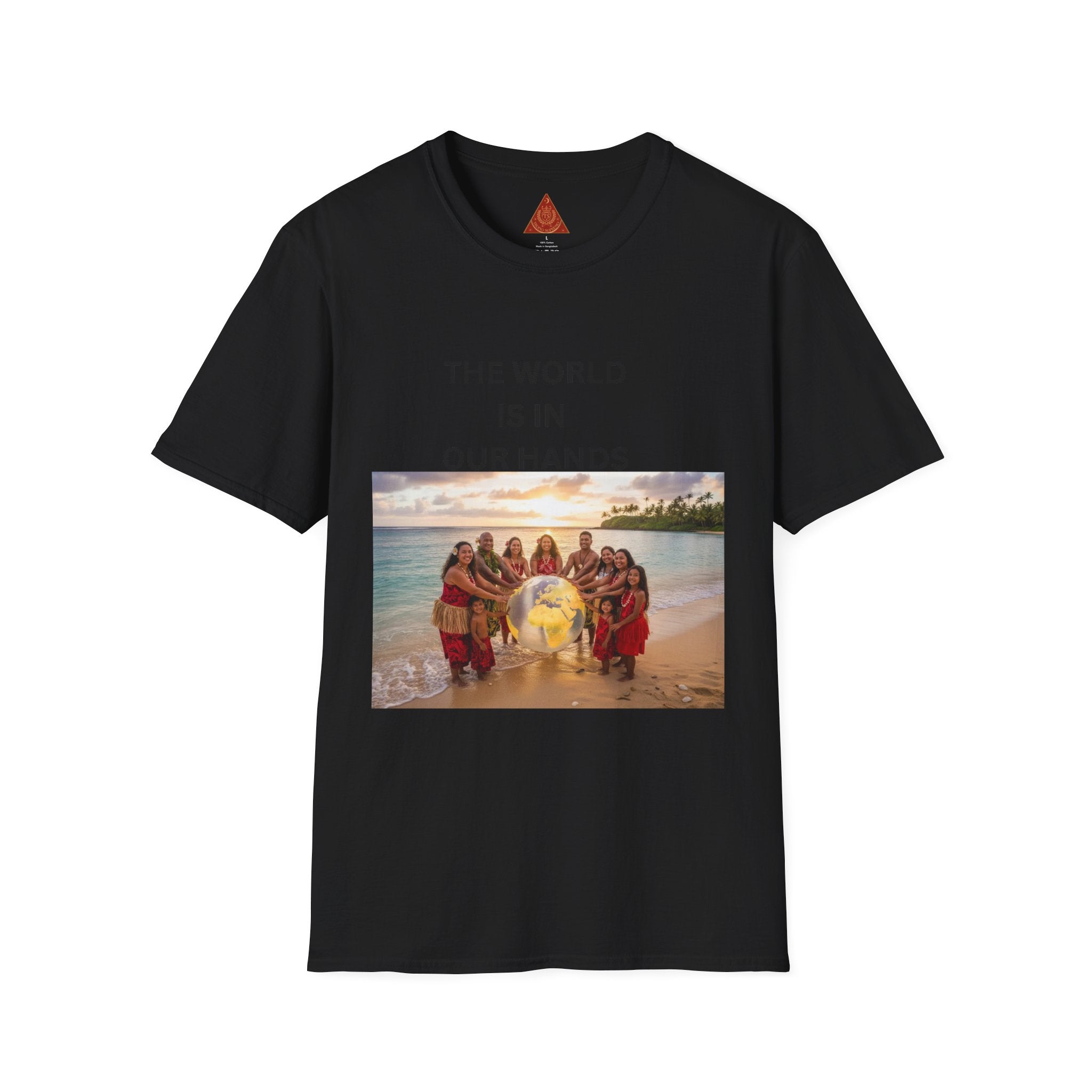 Trono Supremo { Contemporary | T-Shirt — “The World Is In Our Hands” Inspirational Beach Photo Tee